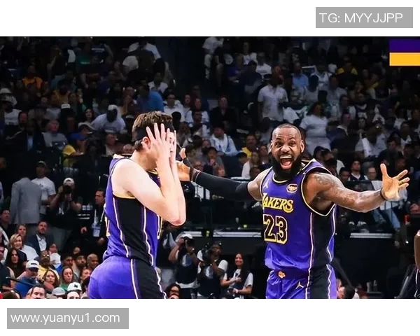 詹姆斯带队逆转勇士豪取40分10篮板7助攻湖人锁定季后赛席位